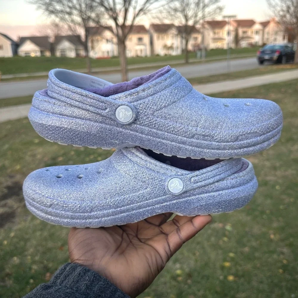 CROCS KIDS CLASSIC LINED‎ FROSTED GLITTER CLOGS Size J 5